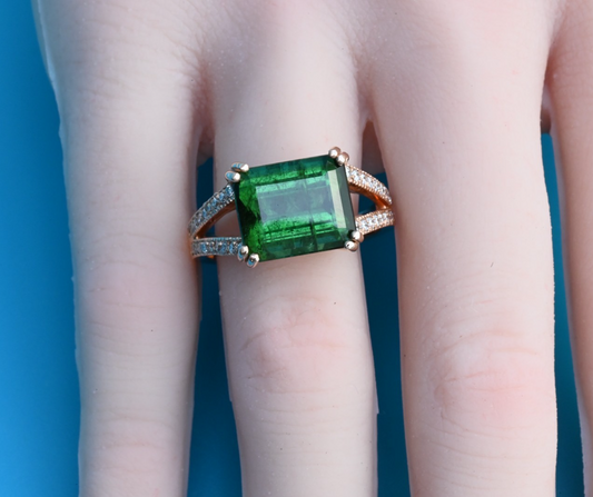 Superb 8.5ct Emerald Green Color Natural Tourmaline Gem Set in 14K Rose Gold1