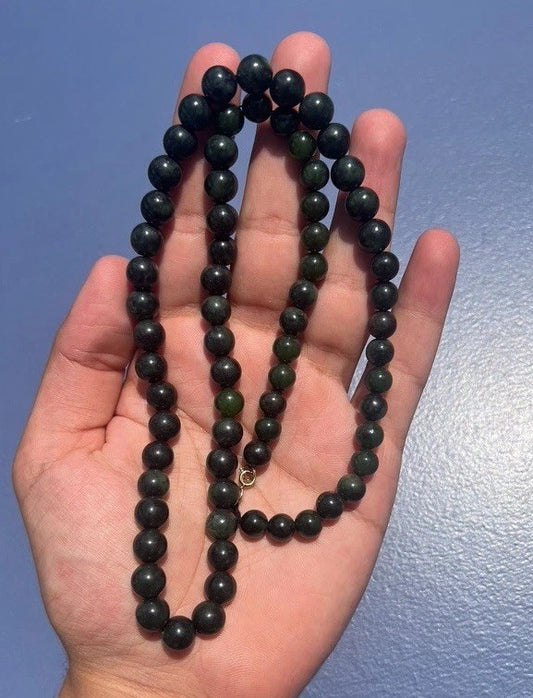 Gorgeous Antique / Vintage Dark Spinach Natural Green Jade Beaded Necklace1