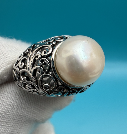 Gorgeous Sterling Silver Ring with Large Cultured Pearl & Intricate Openwork1