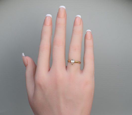 Vintage 14k Yellow Gold Ring with .25 ct Pear-cut Natural Diamond Solitaire1