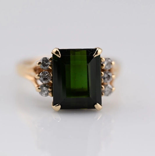 Emerald-Cut Green Tourmaline Flanked by Small Diamonds on 14K Yellow Gold Band1