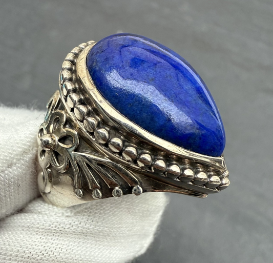 Elegant Lapis Lazuli Ring with Sterling Silver Setting1