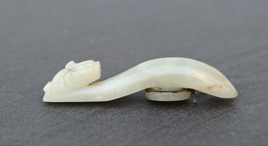 Early Antique 1900s Carved Chinese White Celadon Jade Dragon Belt Hook1