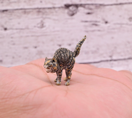 Life-Like Antique Austrian Vienna Cold Painted Bronze Figure of Scared Cat1