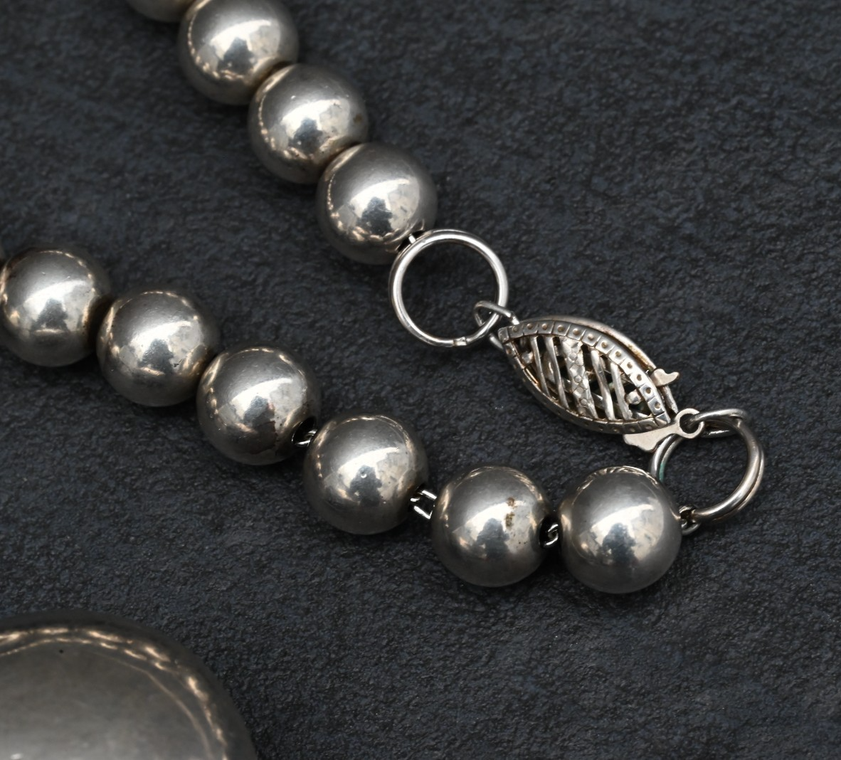 Beautiful Vintage Sterling Silver Beaded Necklace with Puffy Heart Pendant4