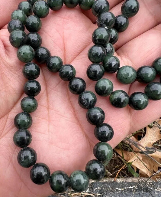 Great Deep Green Antique / Vintage Spinach Natural Nephrite Jade Beaded Necklace1