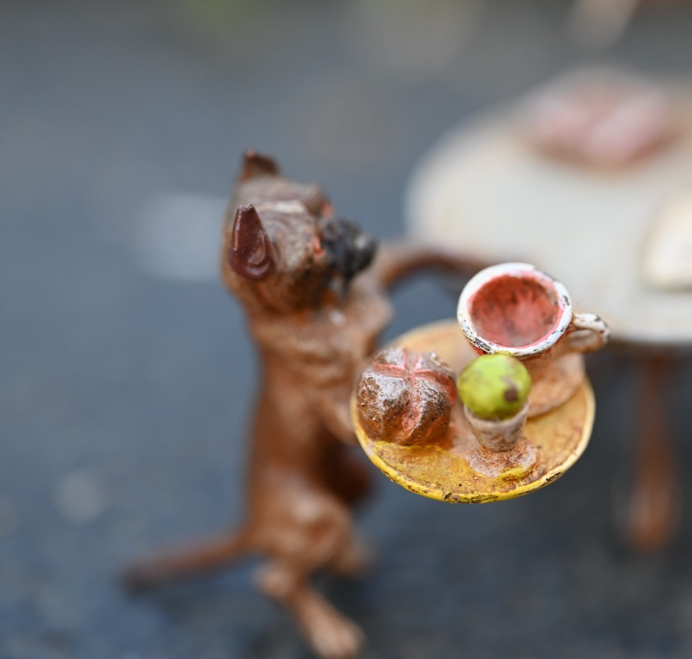 Vintage Austrian Vienna Cold Painted Bronze Figure of Pug Dogs Having Lunch11