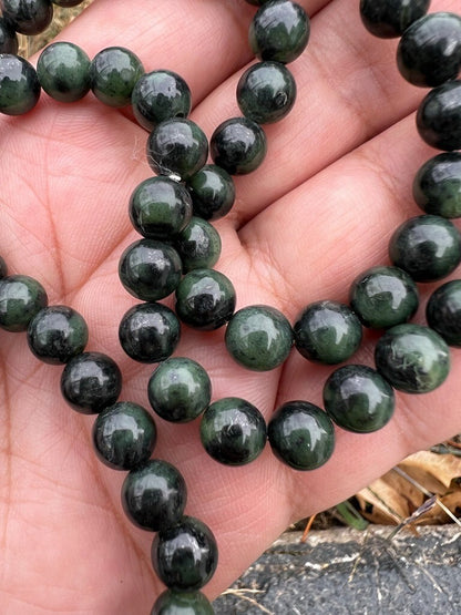 Great Deep Green Antique / Vintage Spinach Natural Nephrite Jade Beaded Necklace4