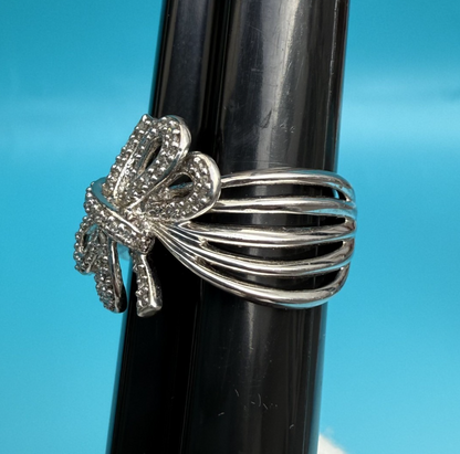 Beautiful Ribbon Design Sterling Silver Ring Signed KN5