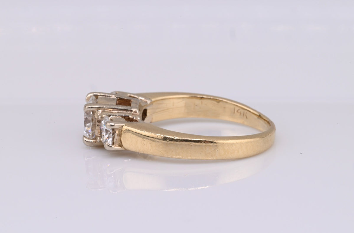 Beautiful Three stone 1.25 cttw Diamond & 14k Yellow Gold Ring IGI Certified8