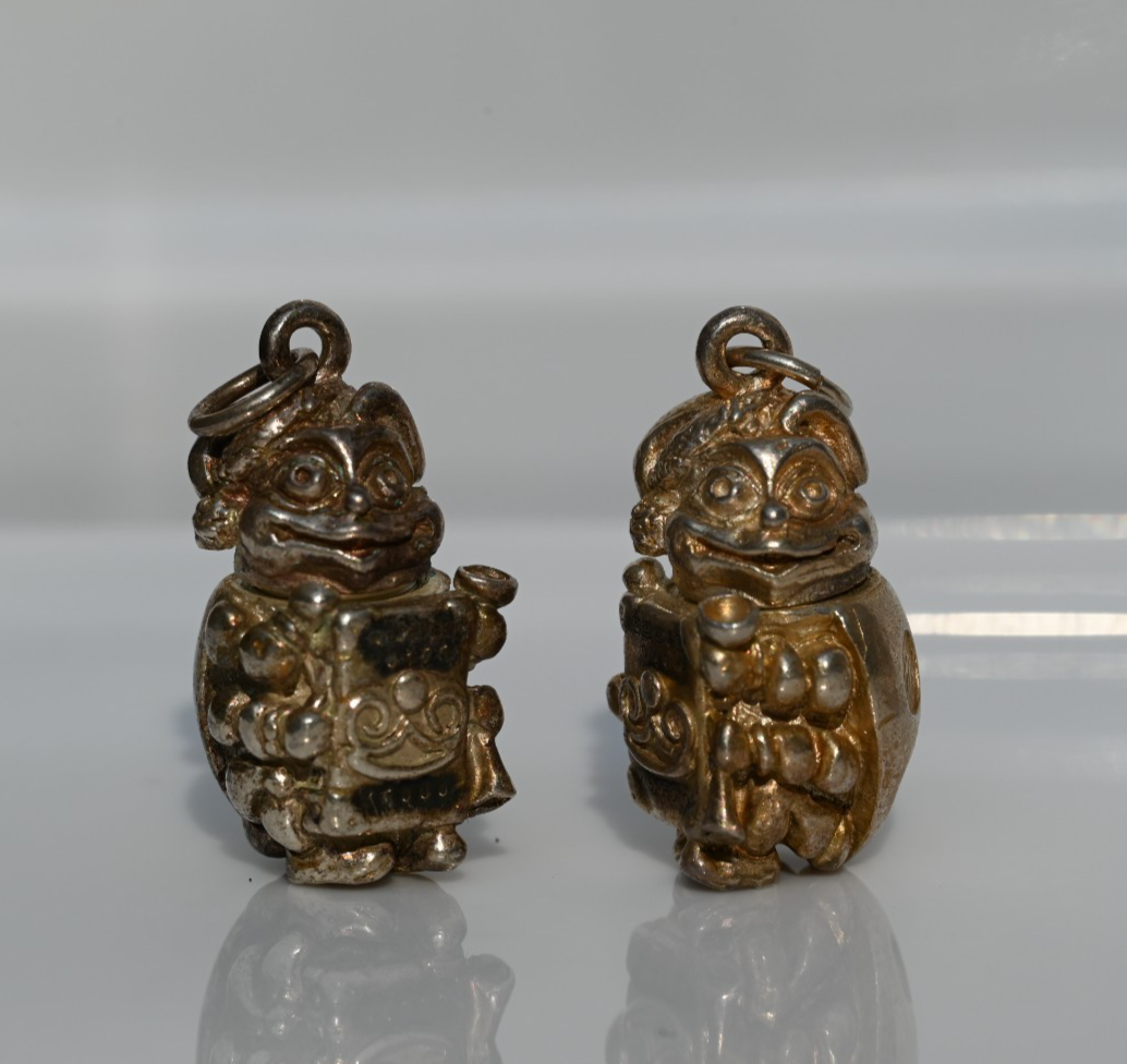 Rare Harmony Kingdom Lord Byron Sterling Silver Tiny Treasure Storage Pendants6