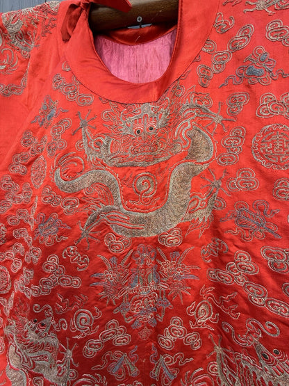 Antique Qing Dynasty Chinese Metallic Silk Embroidery Dragon Robe In Red Color4