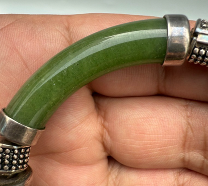 Gorgeous Vintage Chinese Green Jade & Textured Sterling Silver Bracelet6