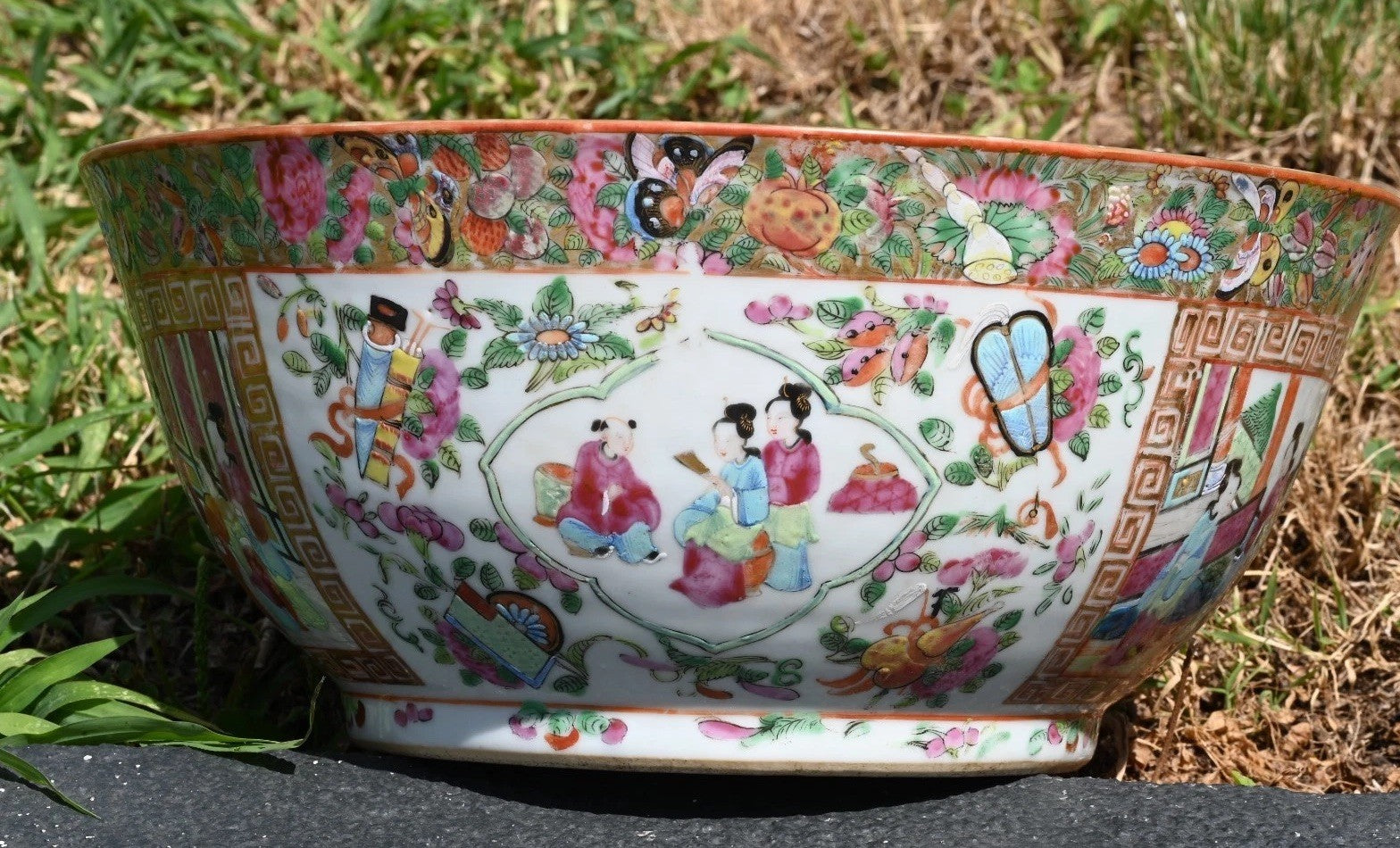 Genuine Chinese Antique 19th C. Hand Painted Rose Medallion Porcelain Punch Bowl17