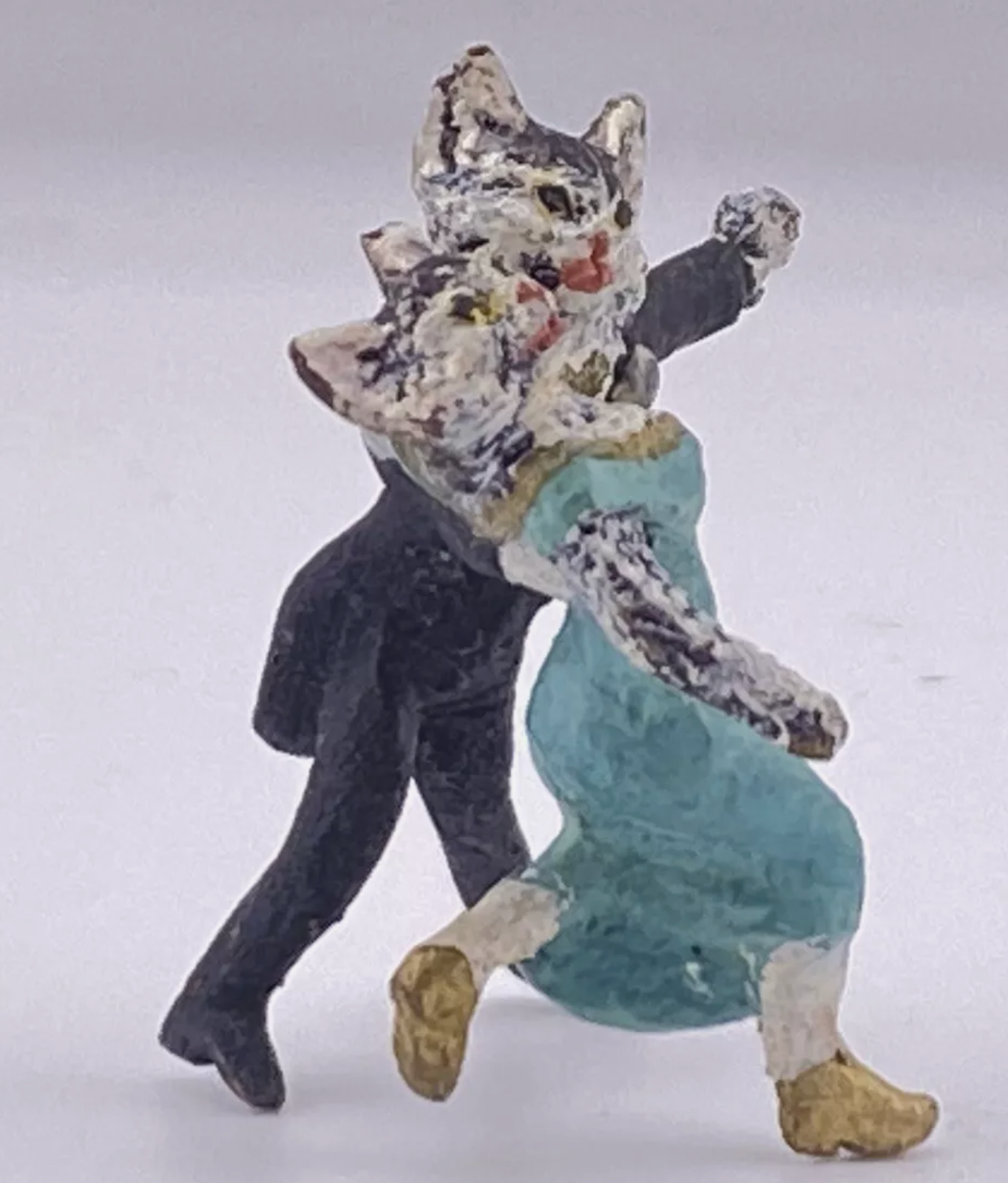 Lovely Vintage Austrian Vienna Cold Painted Bronze Figure of Tango Dancing Cats0