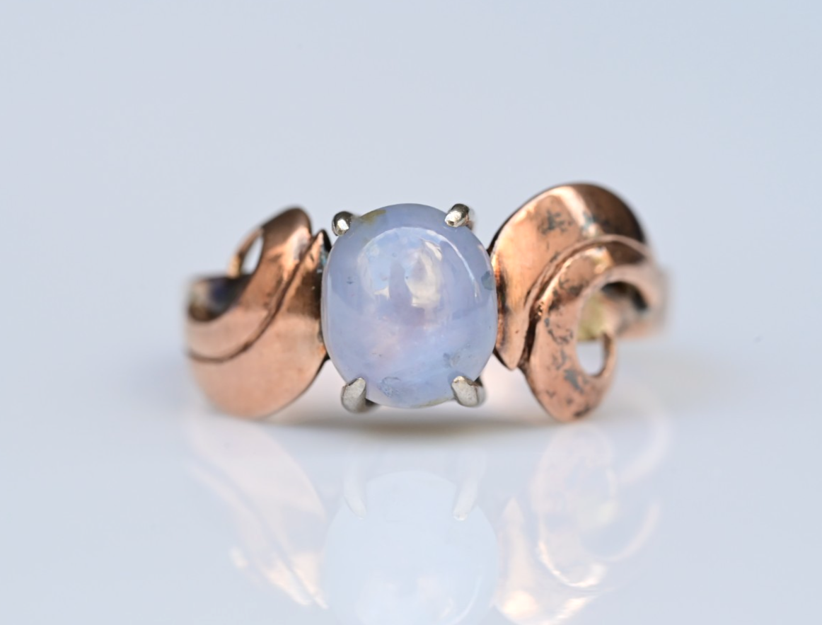 Early Vintage or Antique Natural Pale Blue Star Sapphire Cabochon Gold Ring0