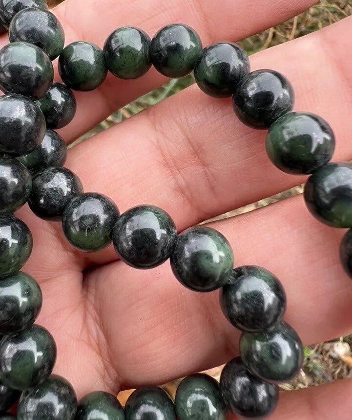 Original Green Antique / Vintage Spinach Natural Nephrite Jade Beaded Necklace6