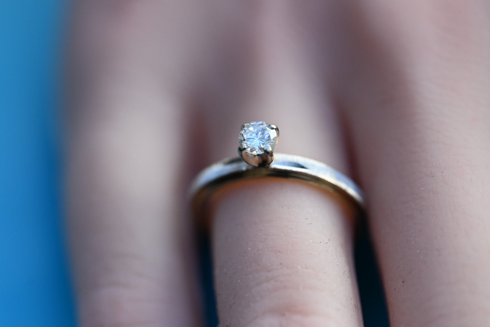 Gorgeous Vintage 14k Yellow Gold Ring W/ .25 Ct Diamond Solitaire4