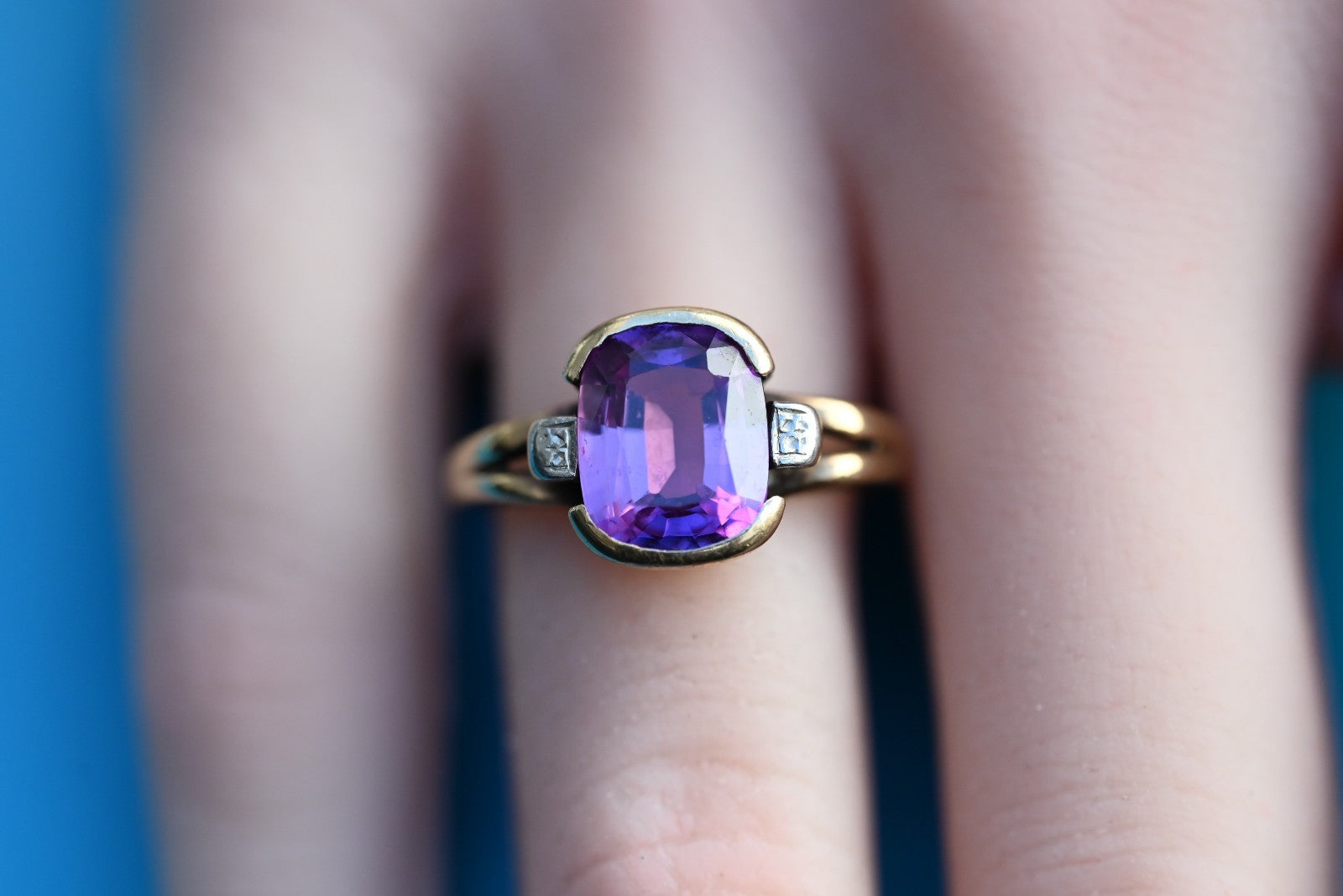 Simple Yet Elegant Antique 10k Yellow Gold Ring w/ Lab Created Purple Sapphire2