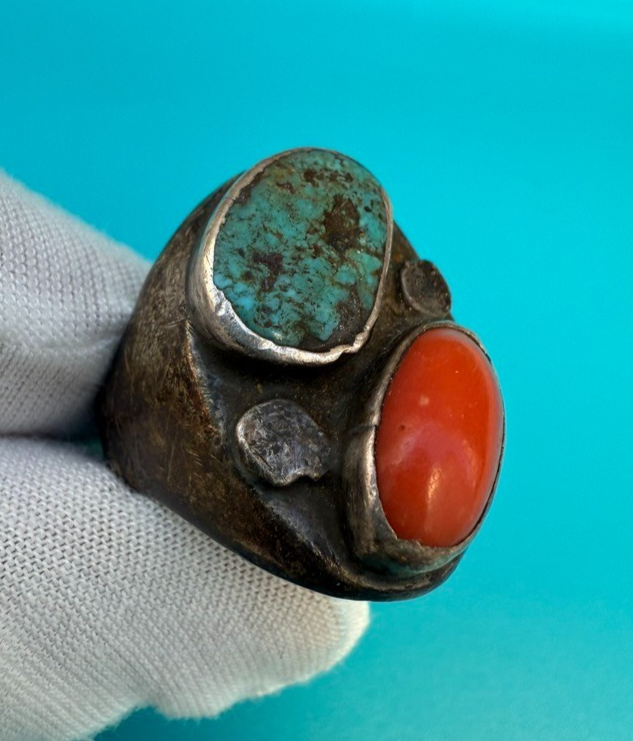 Beautiful Sterling Silver Southwest Style Ring w/ Turquoise & Coral2