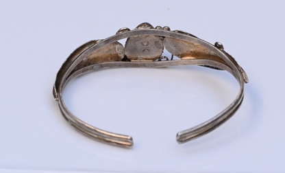 Wonderful Native American Sterling Silver Cuff Bracelet with Turquoise Gem3