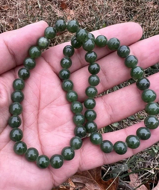 Gorgeous Antique / Vintage Spinach Natural Green Jade Beaded Necklace0