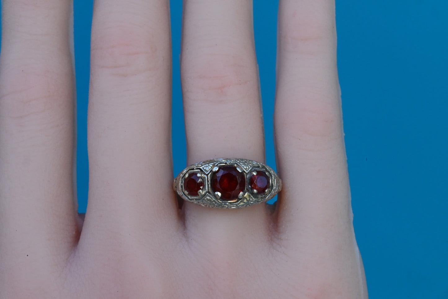 Antique Filigree Art Deco 18K White Gold Ring w/ Deep Red Gemstones3