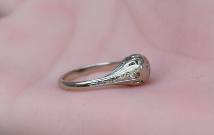 Lovely Art Deco era Ring with Intricate Filigree Work & Antique Cut Diamonds7