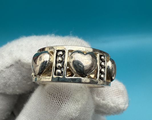 Lovely Sterling Silver Eternity Ring with Puffy Hearts Signed ECCLISSI1
