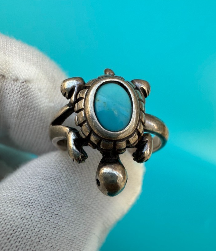 Beautiful Sterling Silver Southwest Style Ring w/ Cute Turtle Design 2
