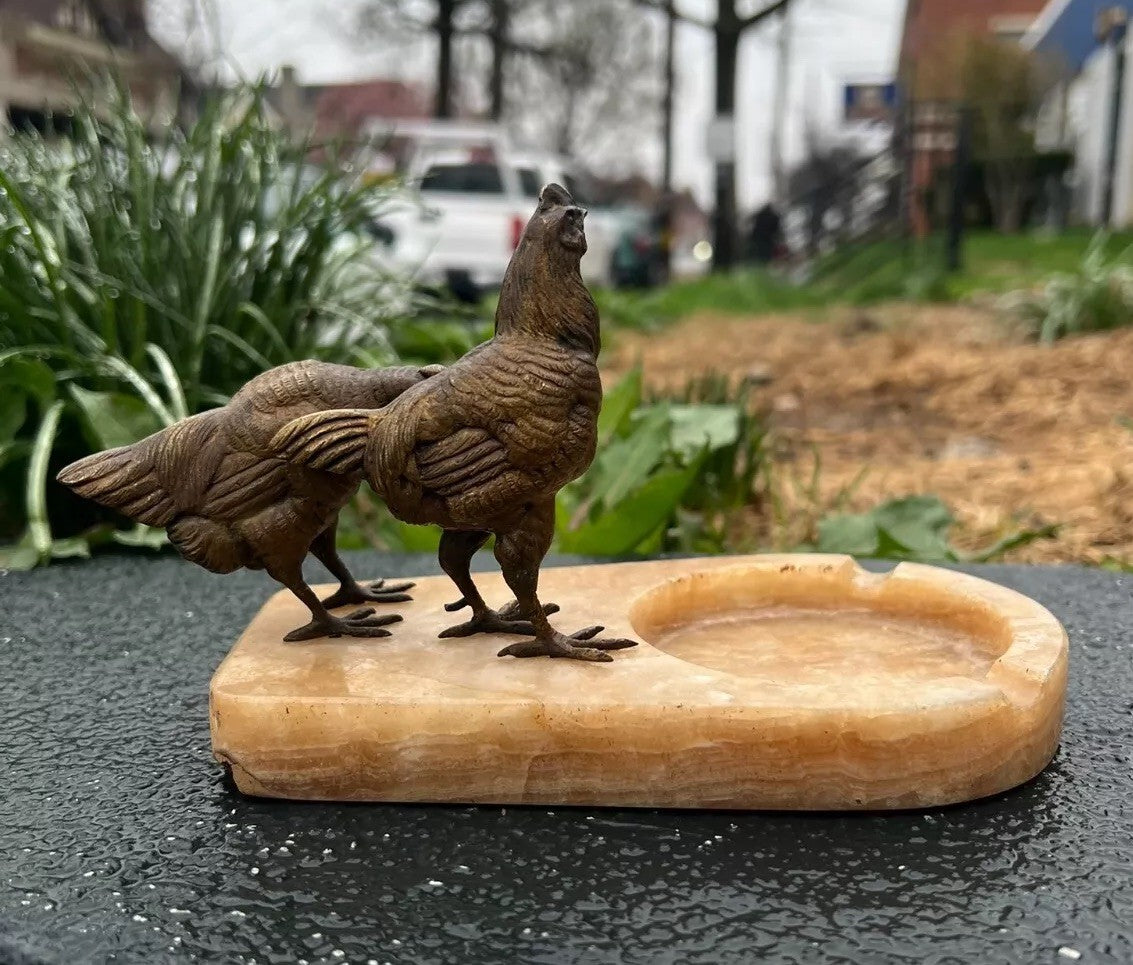 Early 1900s Antique Austrian Vienna Cold Painted Bronze Chickens / Hens Ashtray3