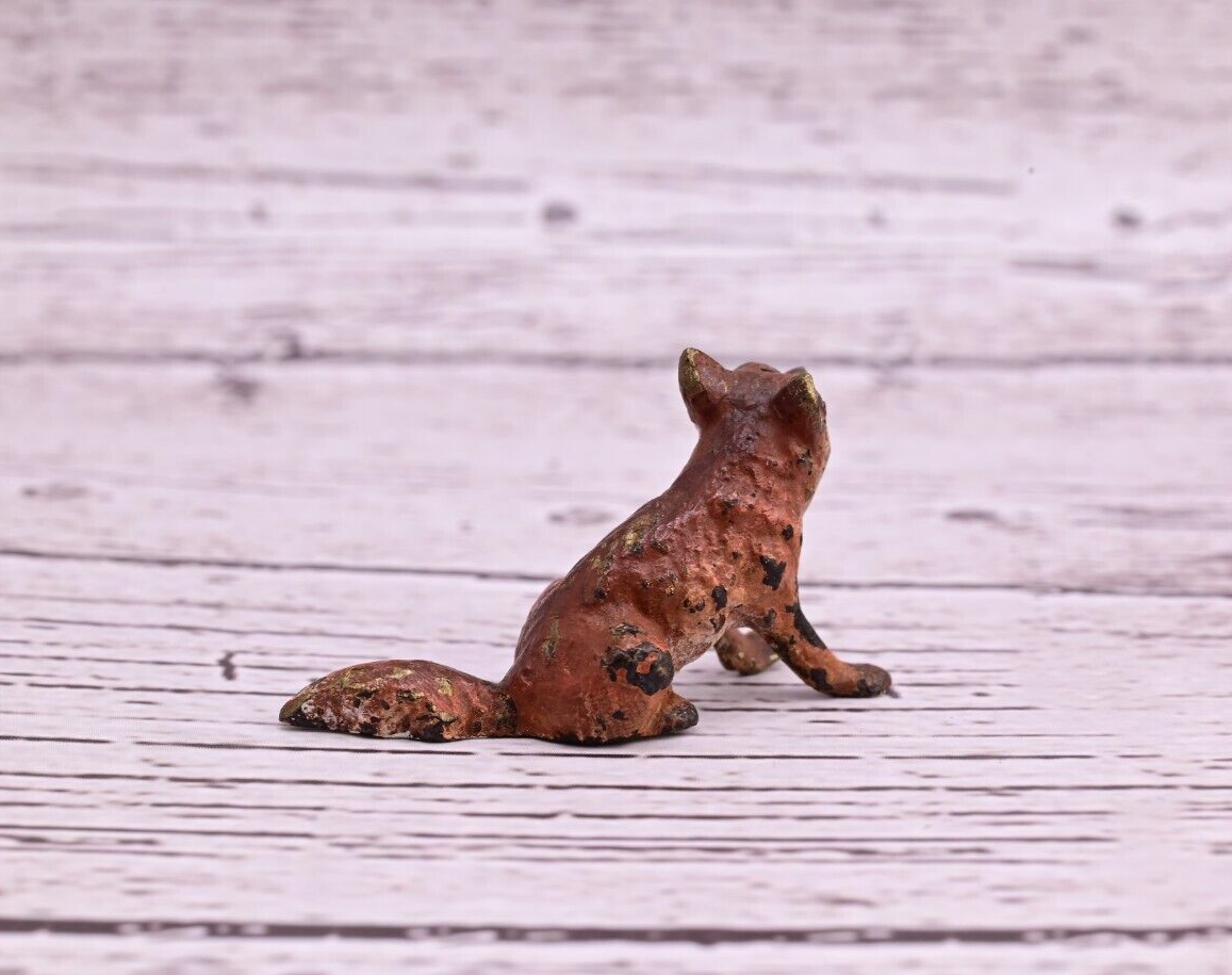 Life-Like Old Antique Austrian Vienna Bronze Figure of Sitting Fox3