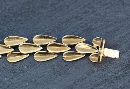Hard to Find Designer Robert Lee Morris 18K Yellow Gold Dart Motif Bracelet10
