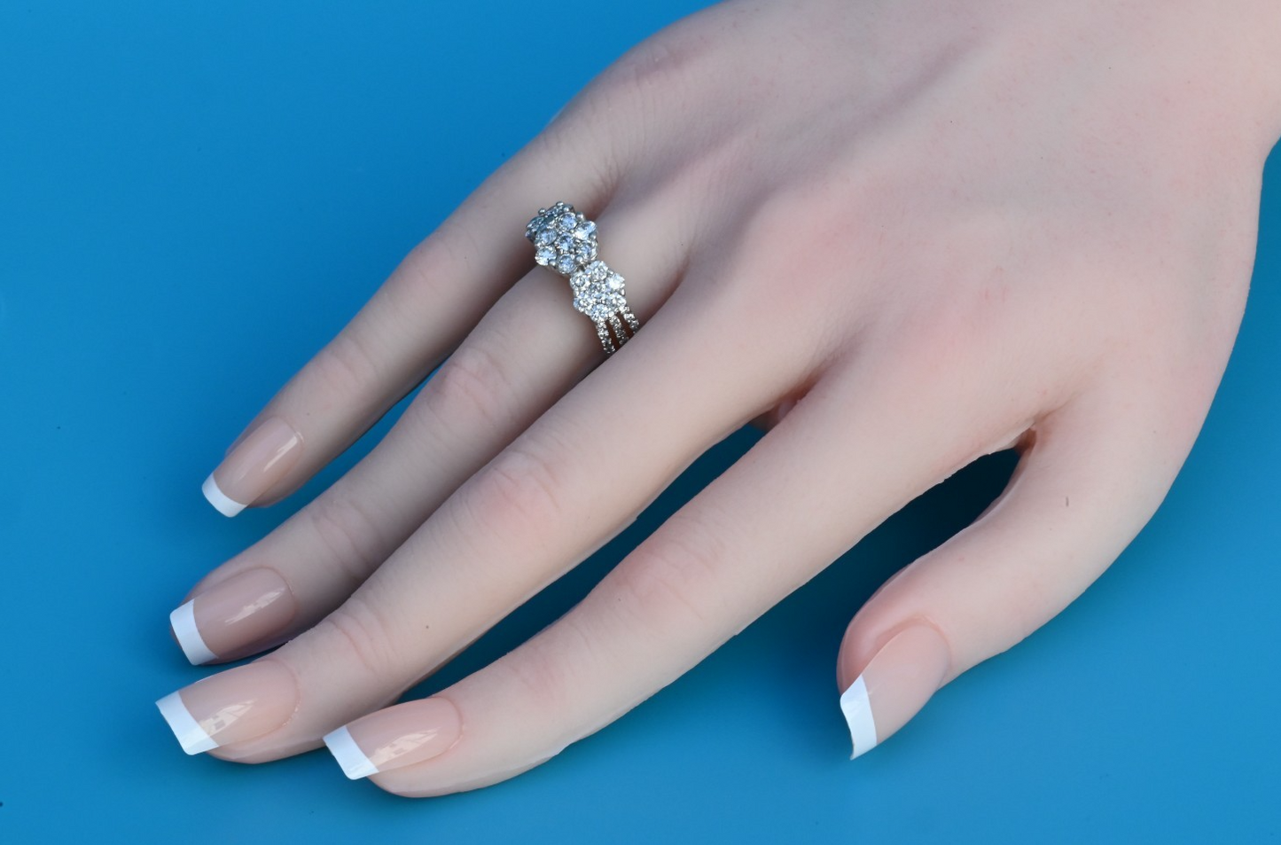 Gorgeous 14K White Gold 2TW Diamond Cluster Ring in Triple Flower Design5
