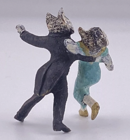Lovely Vintage Austrian Vienna Cold Painted Bronze Figure of Tango Dancing Cats1