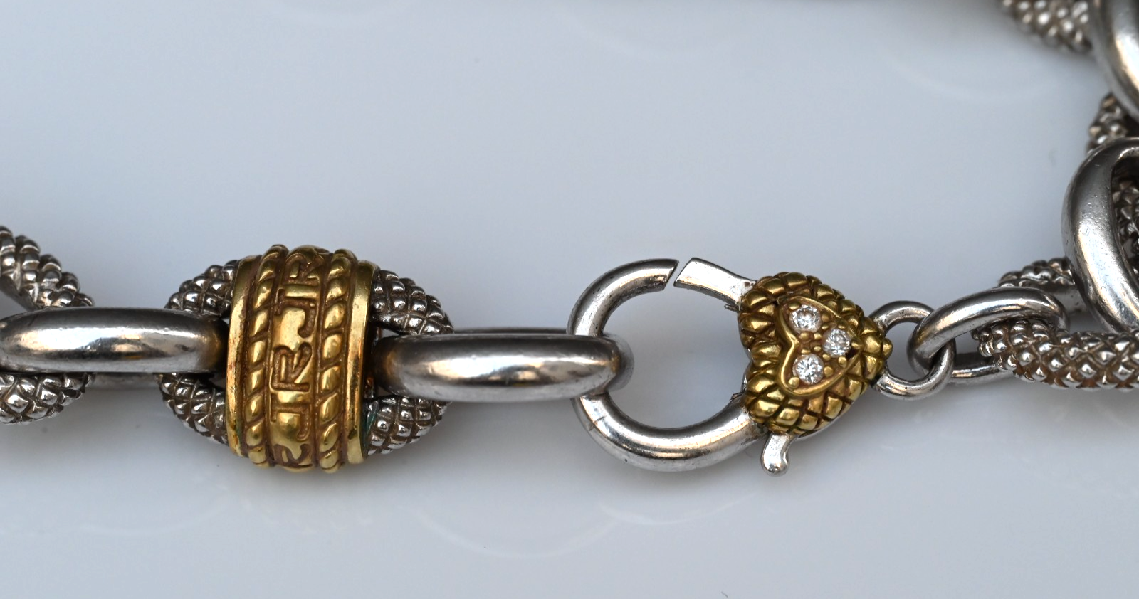 Vintage Judith Ripka Two-Tone Sterling & 18K Gold Diamond Textured Link Necklace1
