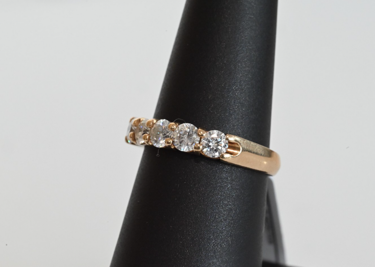 Lovely  14K Yellow Gold 5 Stone 1 Cttw Diamond Band Signed MAC  IGI Certified6