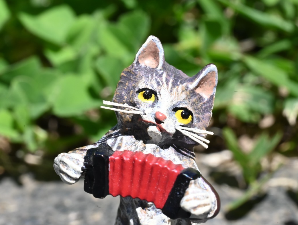 Fritz Bergmann  Austrian Vienna Cold  Painted Bronze Musical Cat with Accordion5