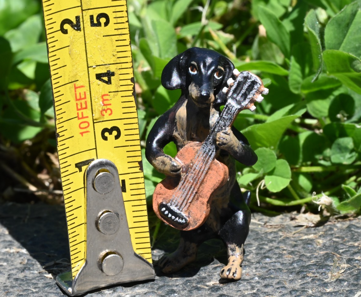 Fritz Bergmann  Austrian Vienna Cold Painted Bronze Musical Dachshund w/ Guitar6