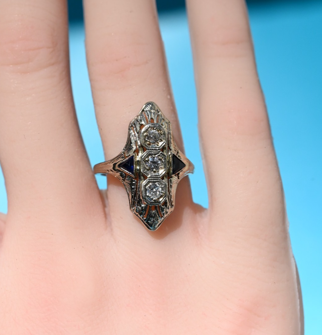 Gorgeous 18K White Gold Edwardian / Art Deco Filigree Diamond & Sapphire Ring3