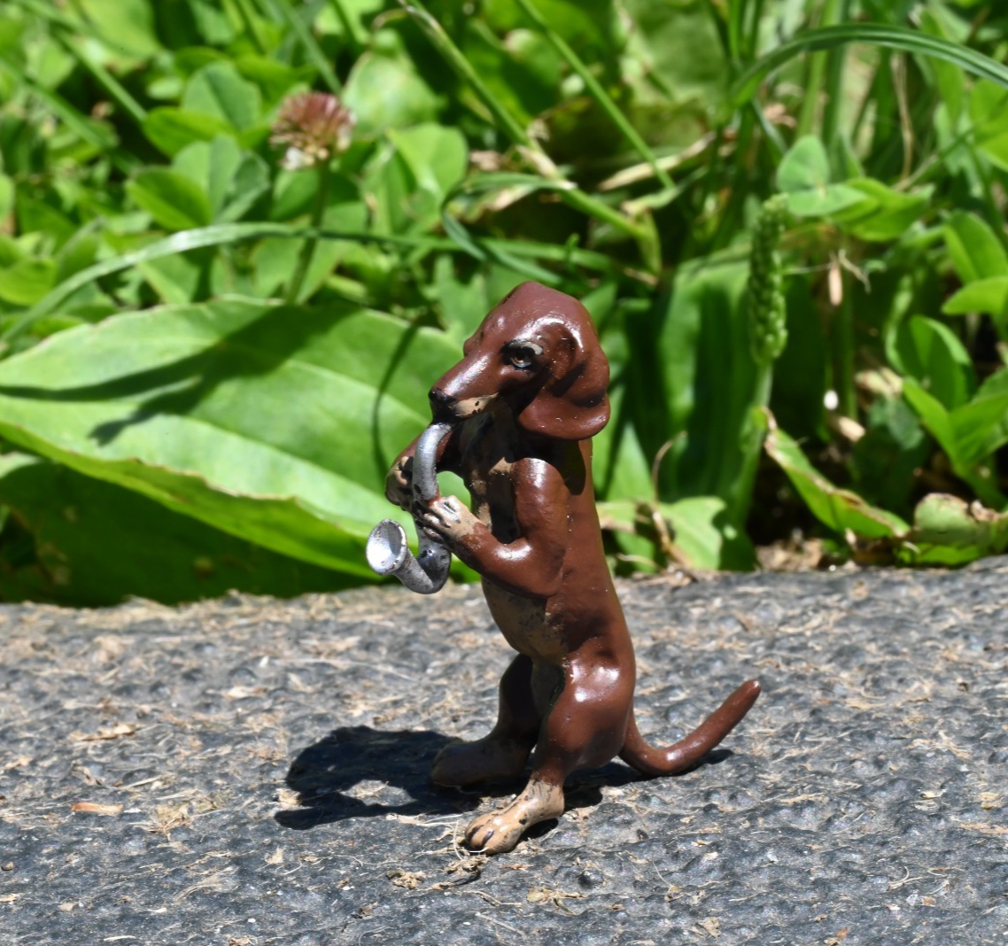 Fritz Bergmann Austrian Vienna Cold Painted Bronze Musical Dachshund w Saxophone4