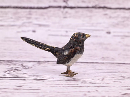Highly Detailed Antique Austrian Vienna Cold Painted Bronze Small Black Bird3
