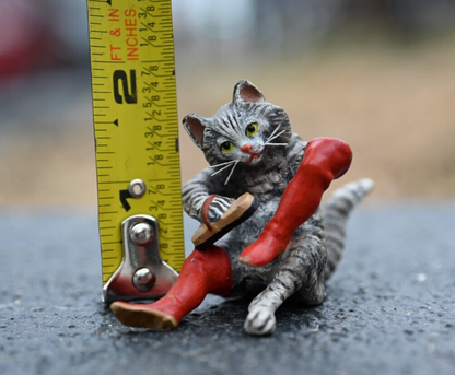 Vintage Austrian Vienna Cold Painted Bronze of Small Cat Cleaning Red Boots7