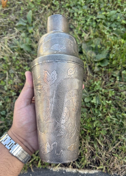 Etched Antique Dragon Design Teh Ling Export Silver Cocktail Shaker 615 Grams3