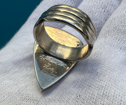 Exquisite Signed Native American Shield Ring w, Lapis & Coral Inlay 6