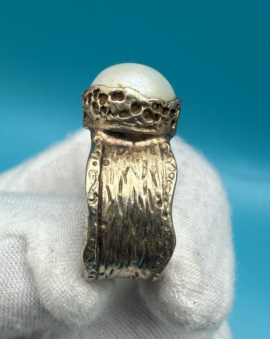 Gorgeous Vintage Sterling Silver & Pearl Designer Ring Marked Israel1