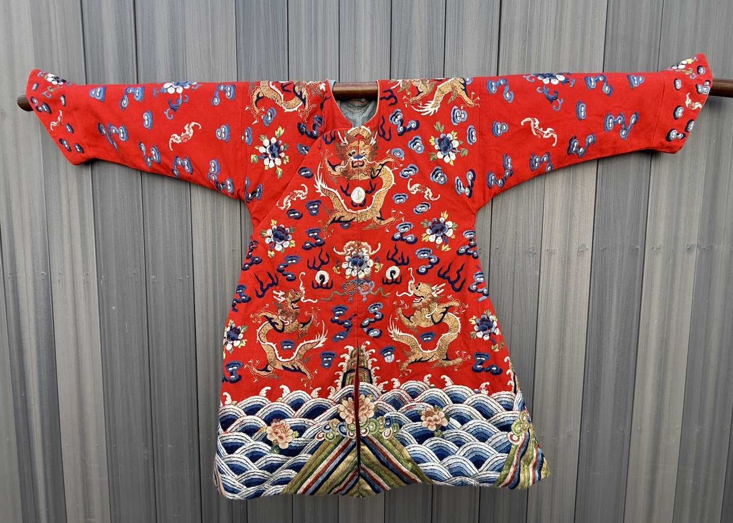 Antique Qing Dynasty Chinese Silk Embroidery Red Dragon Winter Robe0