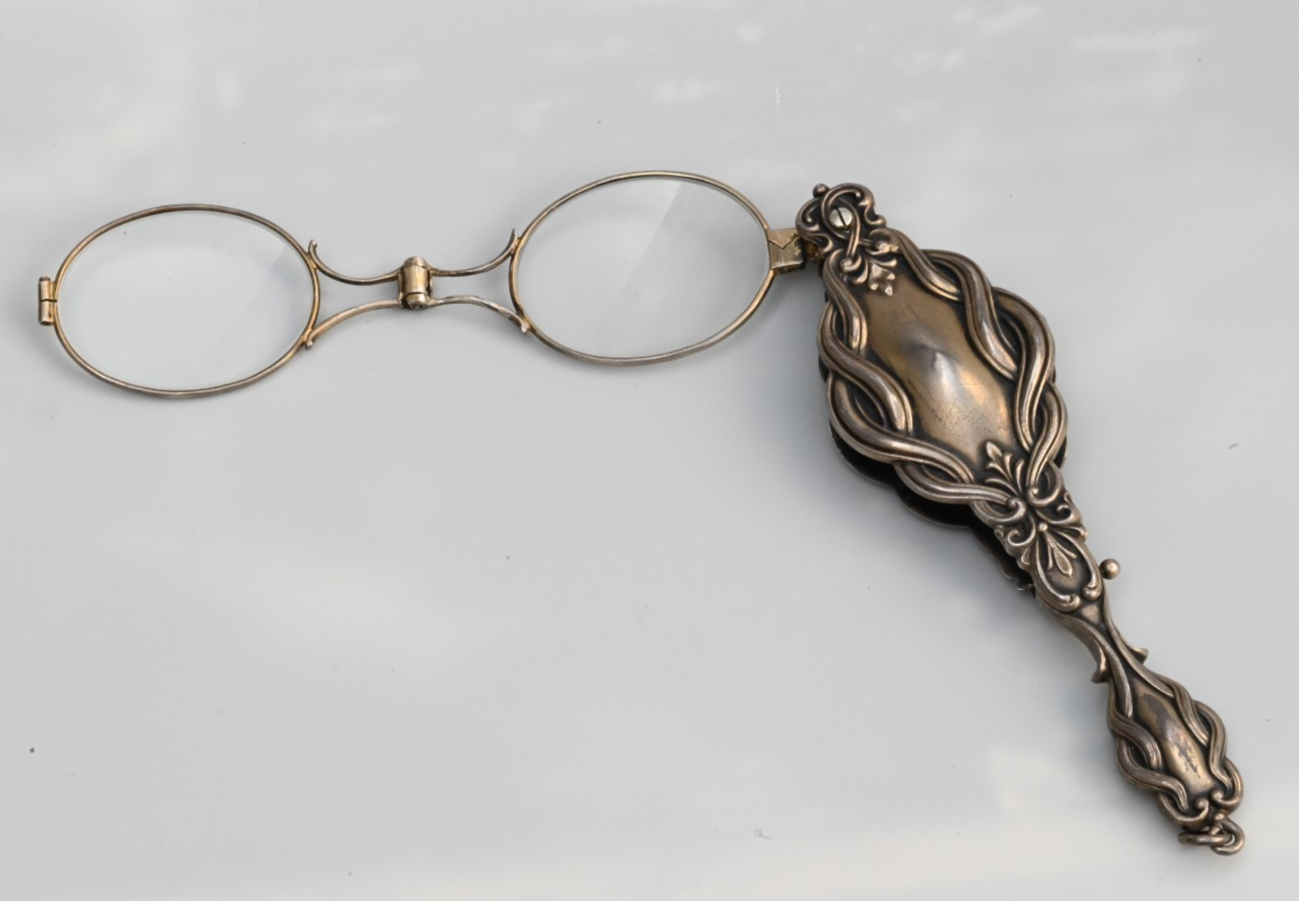 Antique Victorian Art Nouveau Sterling Silver Lorgnette With Repousse Handle0