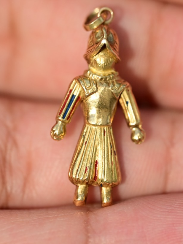 Rare 750 18K Yellow Gold Spanish Conquistador Charm Pendant with Enamel Work1