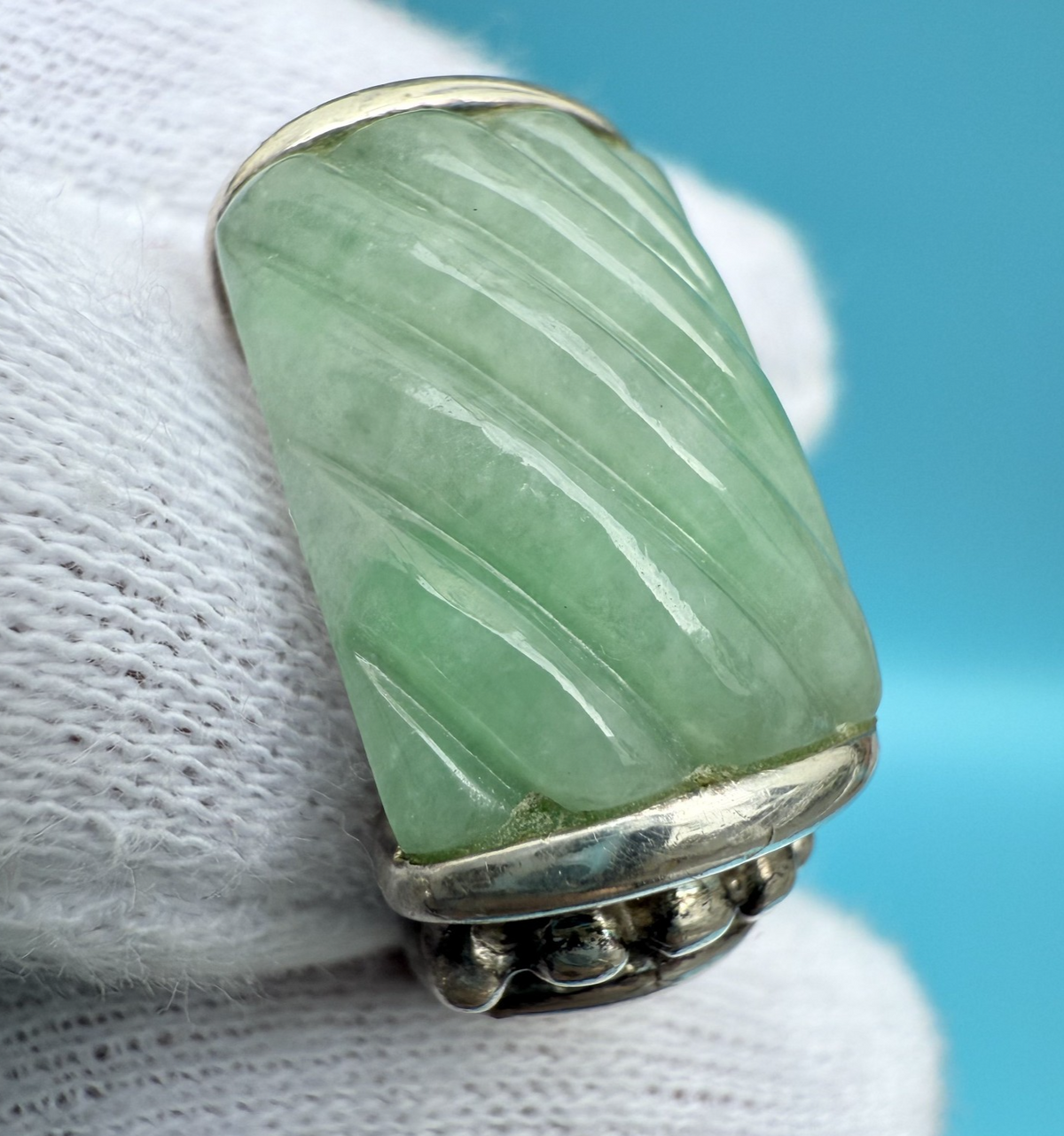 Stunning Judith Ripka Green Carved Jade & Sterling Silver Ring3